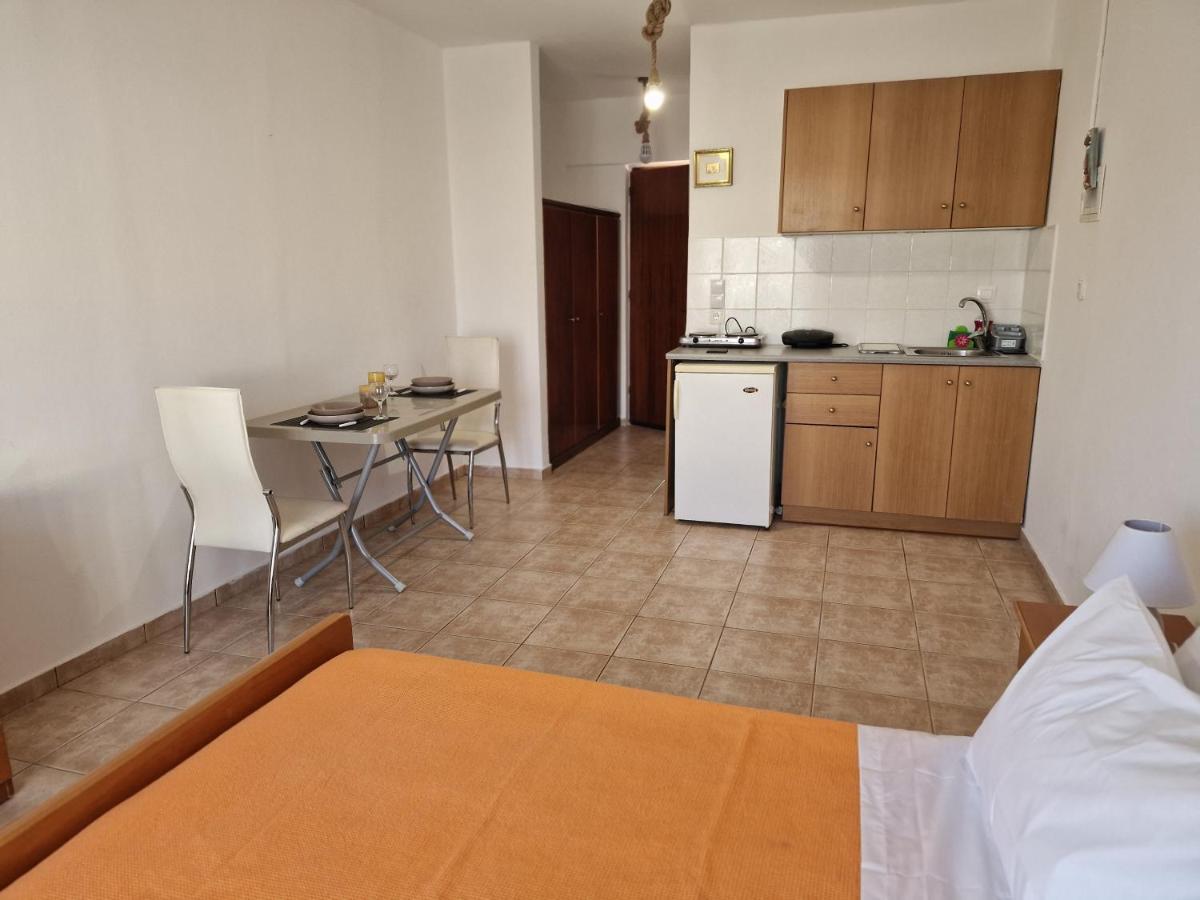 Apartment In Tigaki Beach Kos エクステリア 写真